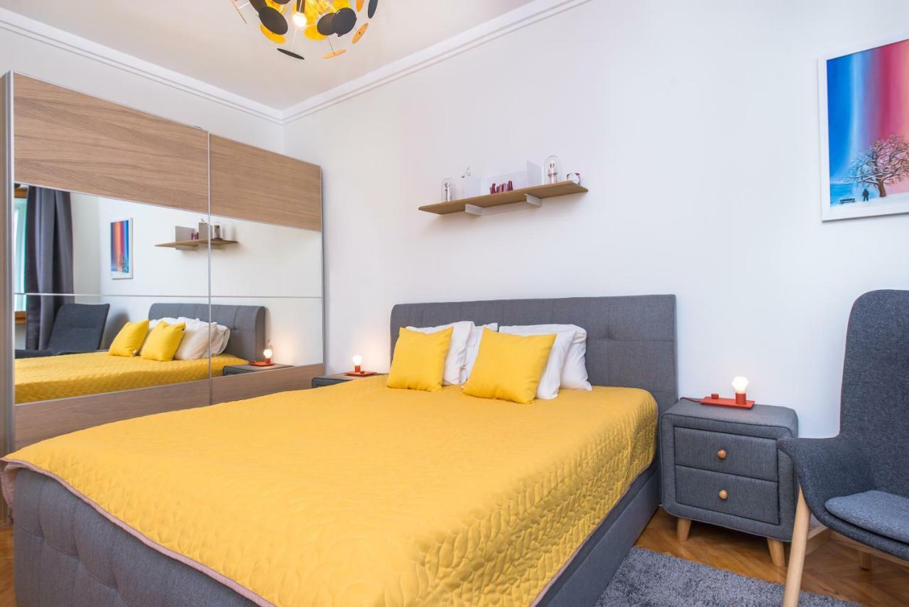 Designer & Luxurious, Business, One Bedroom Apartment In Top Central Sofia By Flat Mаnager Exterior photo